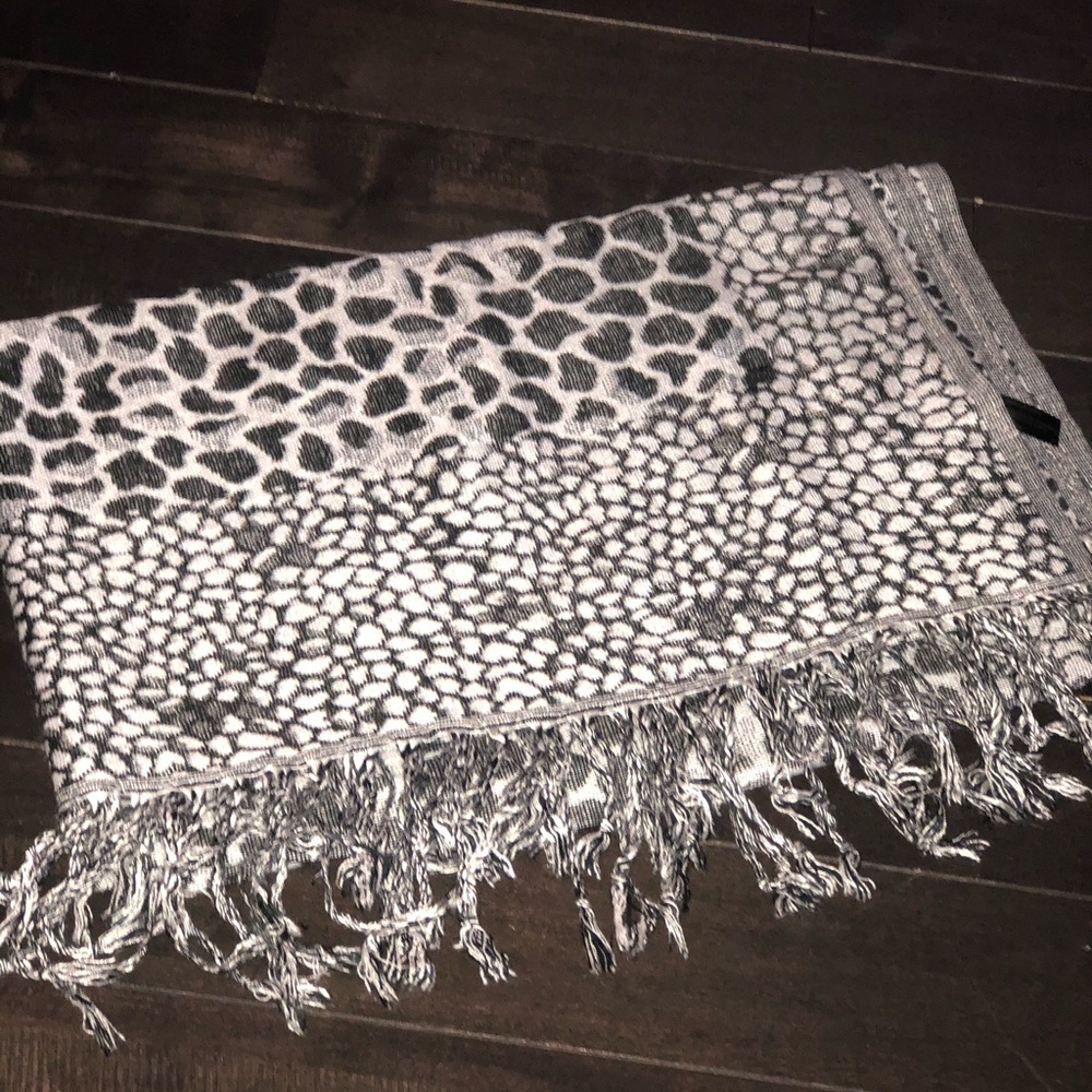COPY - Giraffe primo scarf